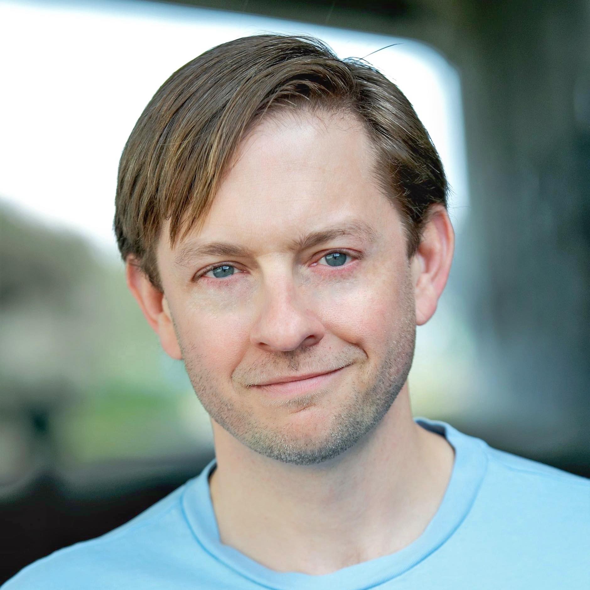 Derek Martin Headshot